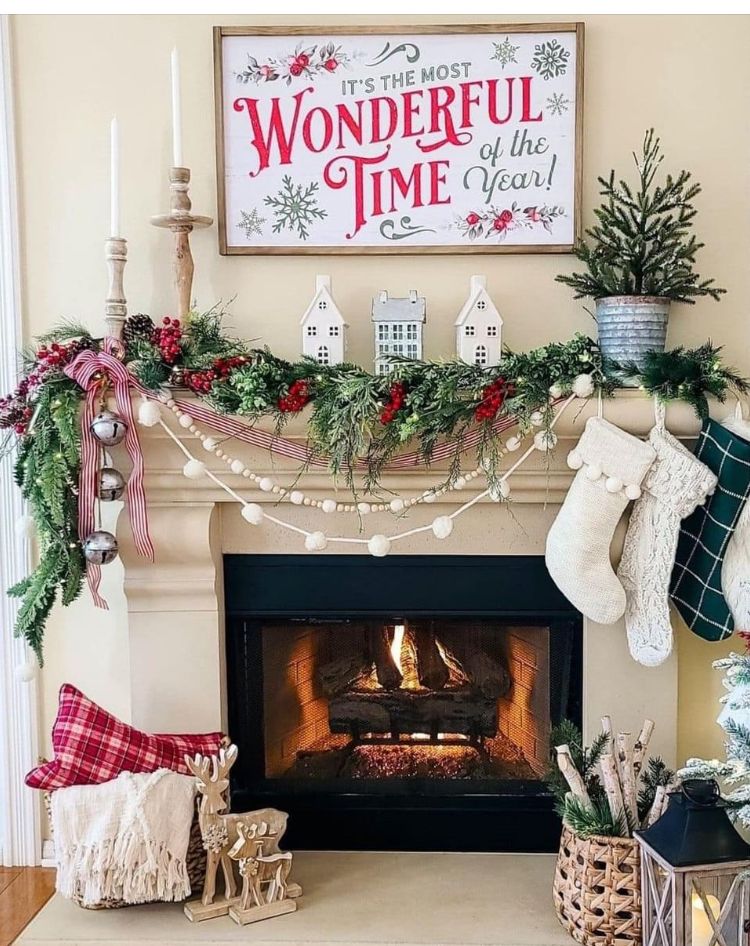 19 Stunning Christmas Mantel Ideas Anyone Can Recreate